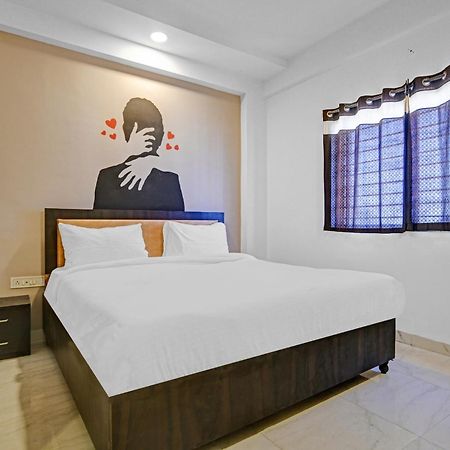 Collection O The Eternity Near Lig Sqaure Hotel Indore Exterior foto